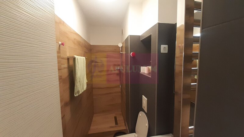 Apartament 3 Camere Piata Romana langa Metrou